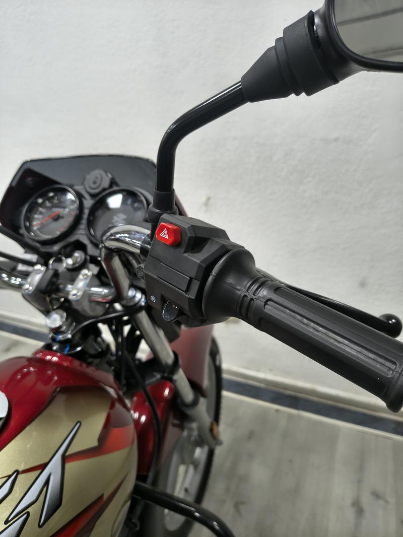 Bajaj BOXER CT 100 foto 14