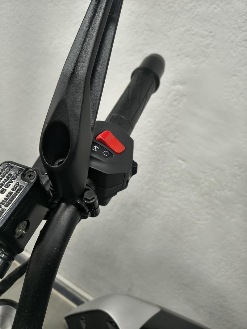 Bajaj ROUSER DOMINAR 250 FULL foto 24