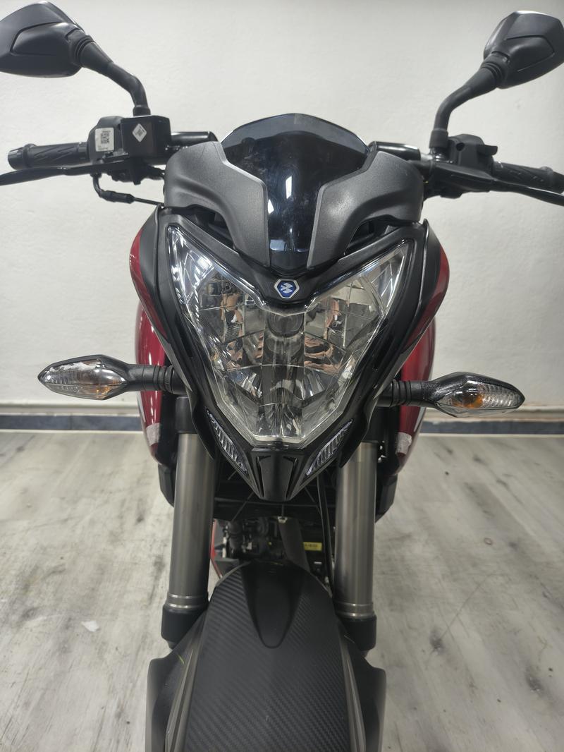 Bajaj ROUSER NS 200 2026 FULL foto 12