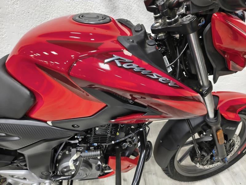 Bajaj ROUSER P 150 FULL foto 16