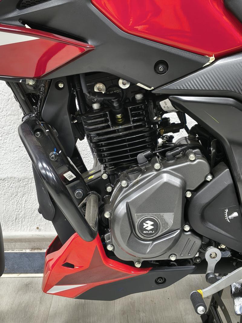 Bajaj ROUSER P 150 FULL foto 22
