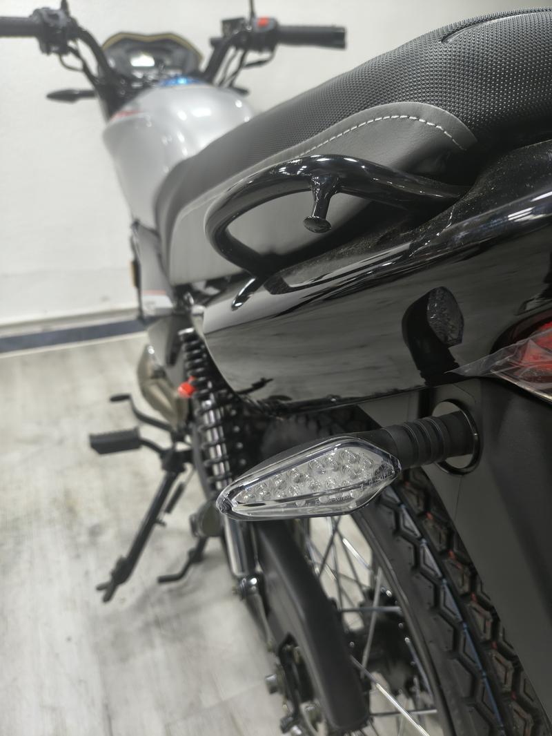 Gilera VC 150 BASE foto 26