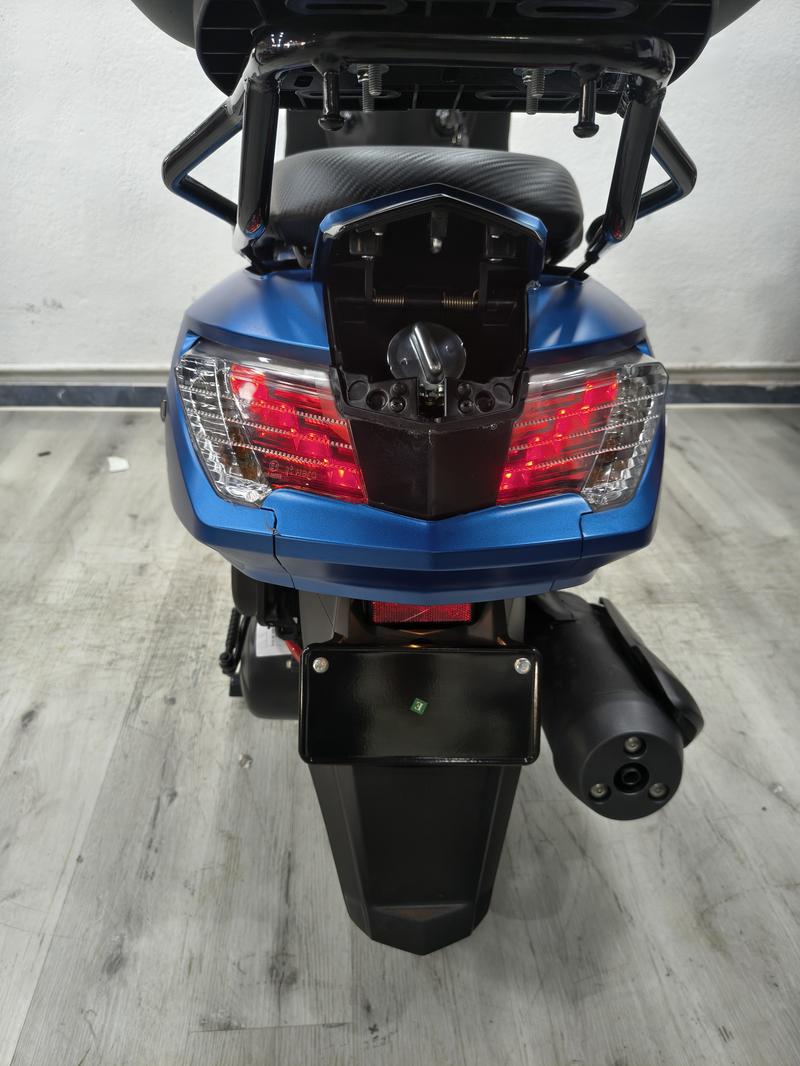 Hero DASH 125 FULL foto 11