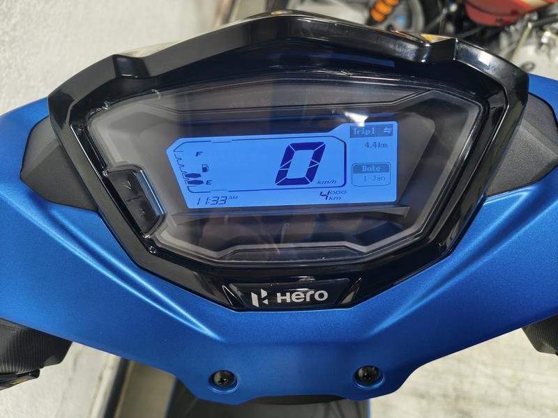 Hero DASH 125 FULL foto 14