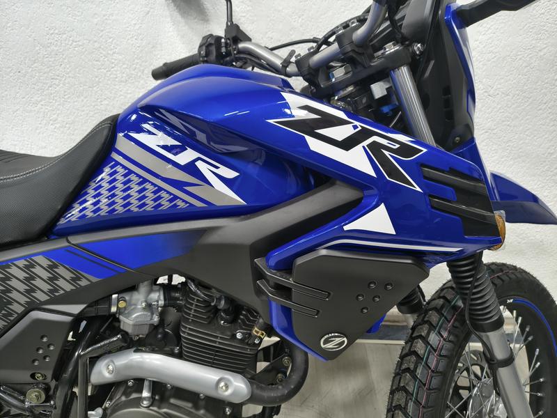 Zanella ZR 150 OHC FULL foto 18